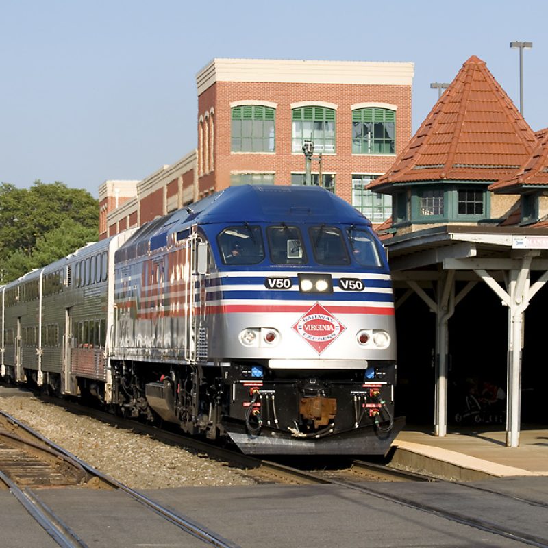 VRE 火車到達車站