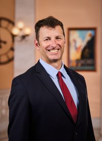 扎克·特羅格登的照片